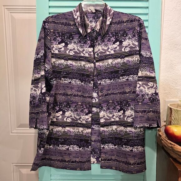 Purple Blouse with Distinctive Pattern - Picture 1 of 3